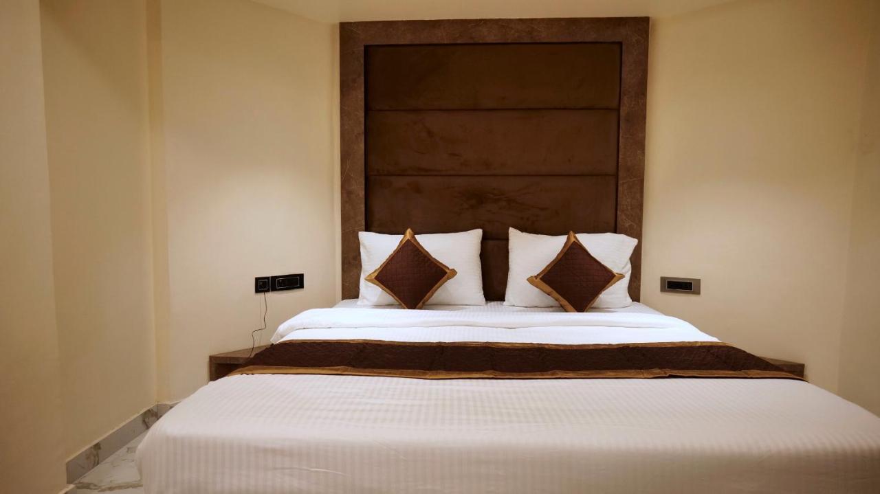 Hotel Brite Star Mussoorie Kültér fotó